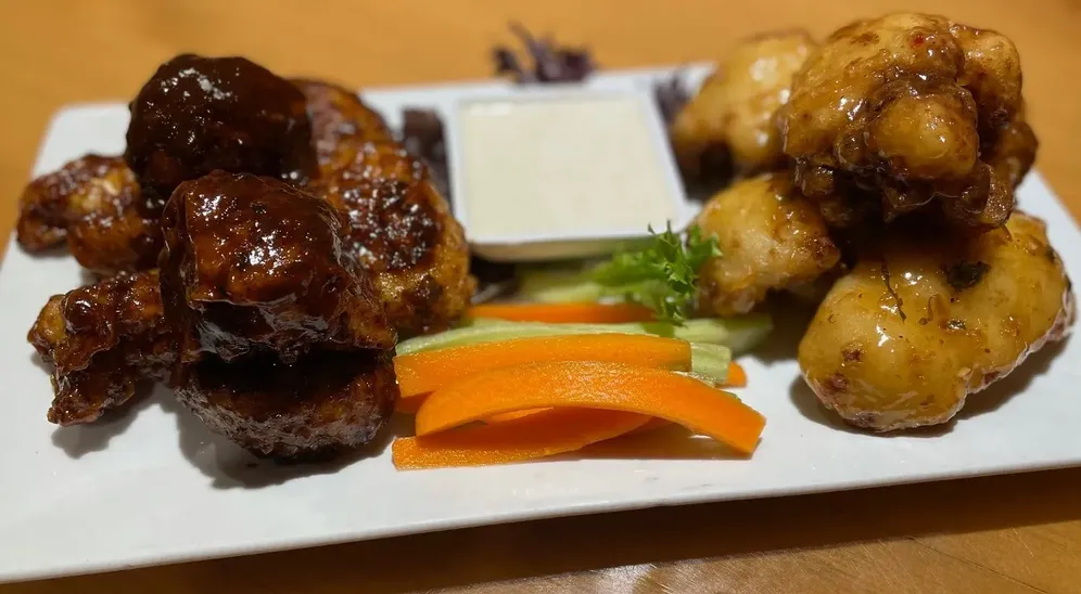 CAULIFLOWER WINGS image
