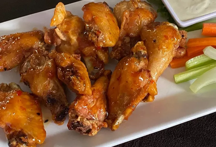 CHICKEN WINGS image