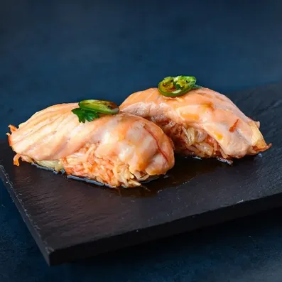 Itchy Salmon (2 pcs) image