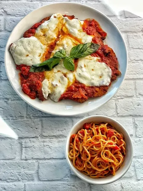 Chicken Parmigiana image