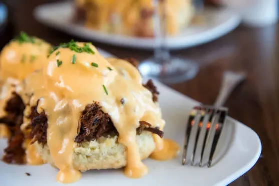 Eggs Cochon image