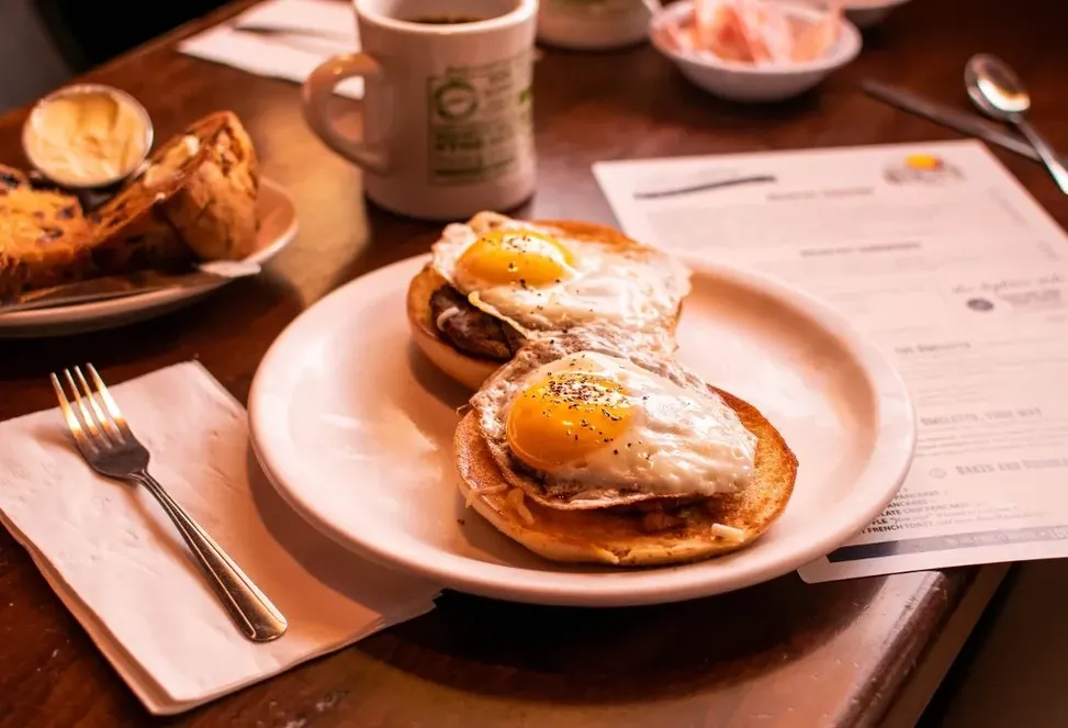 2 NAPKIN SANDWICH image