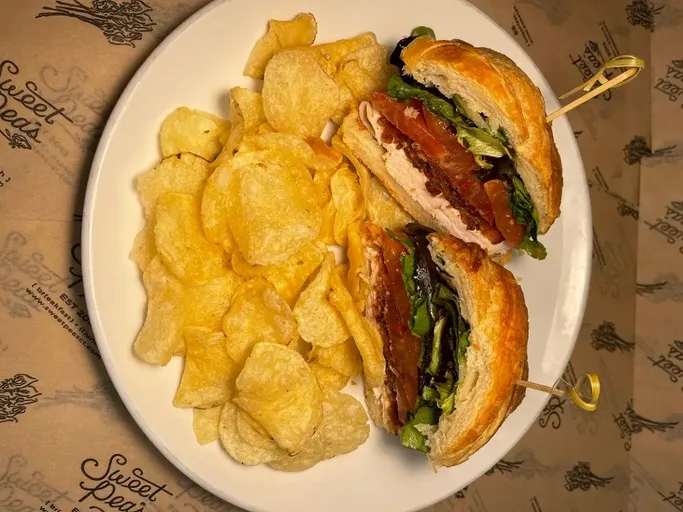 Best Turkey Clubs in Old Greenwich, CT Order Turkey Clubs Toast