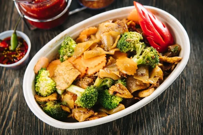 11. Pad See Ew (Sweet Soy Sauce Noodles) image
