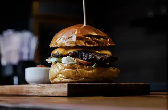 Hungry's Kitchen & Tap image