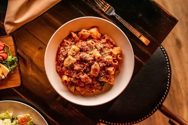 Bolognese image
