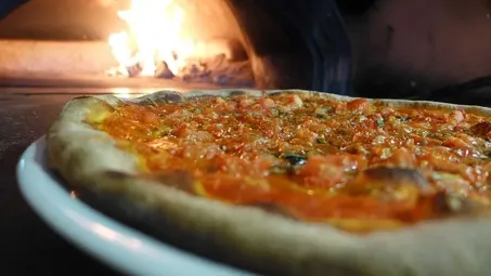 800 Degrees image