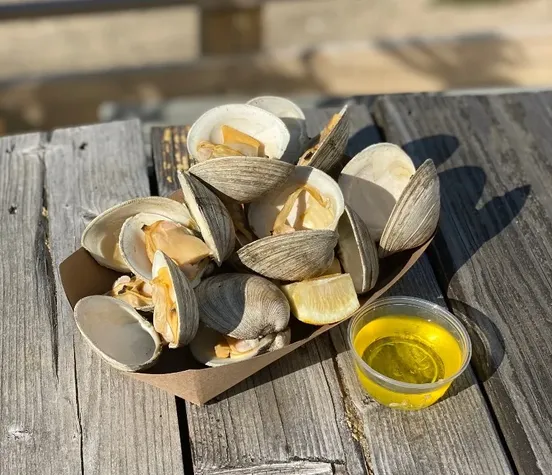 Grilled Topneck Clams image