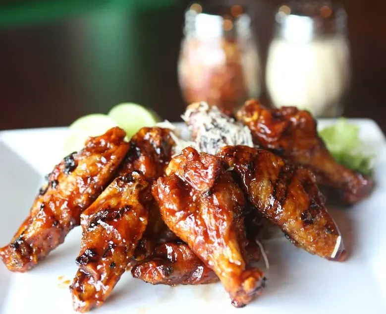 Half Wings image