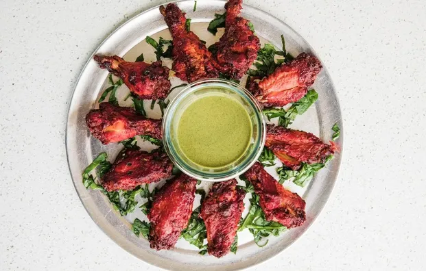 Tandoori Wings - 10 piece image