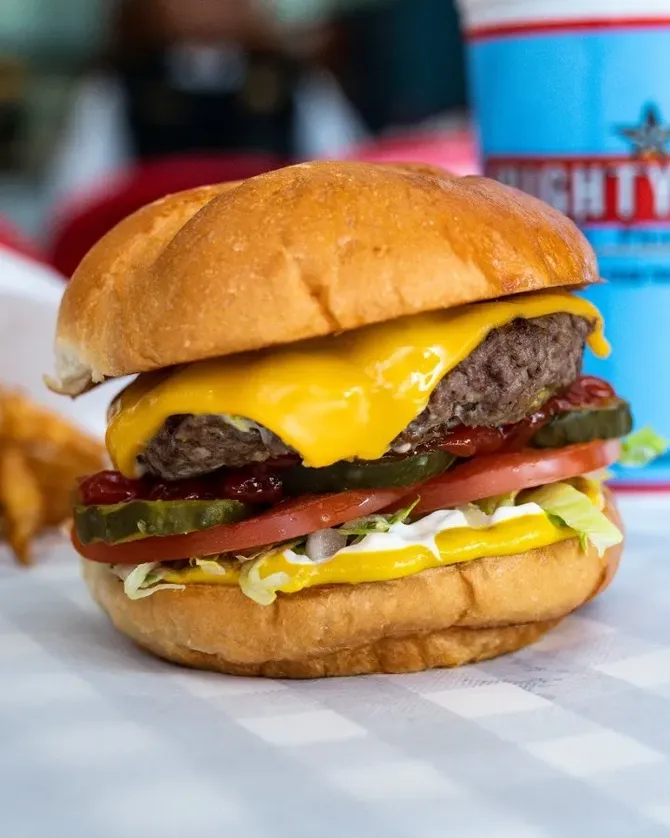 Junior 1/4 lb Cheeseburger image