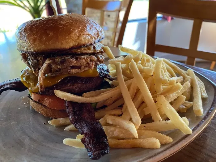 The Table Burger image