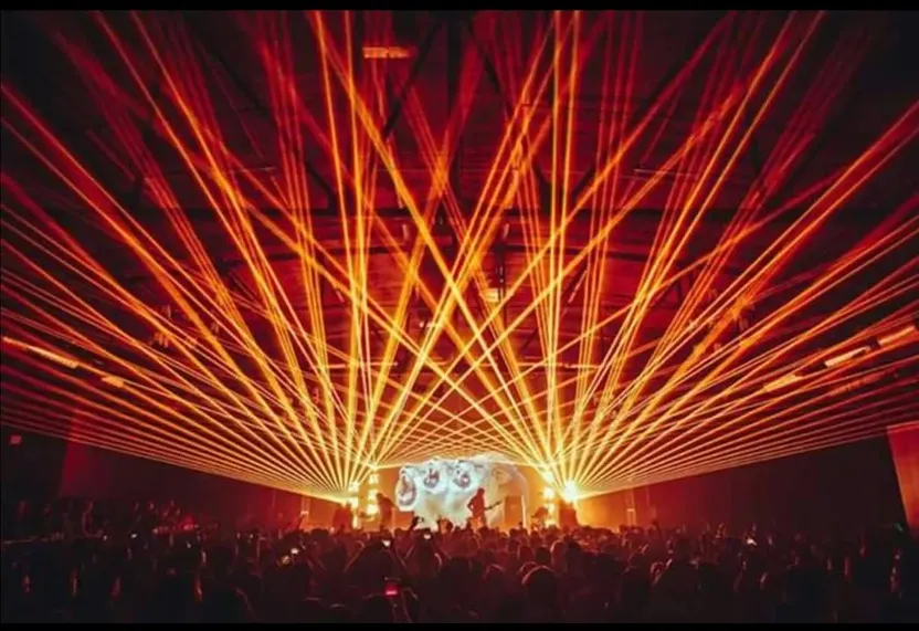 Warehouse Live image