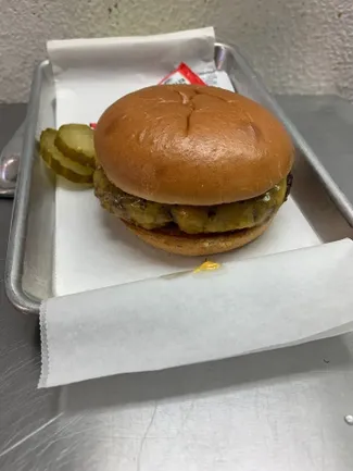 Cheeseburger image