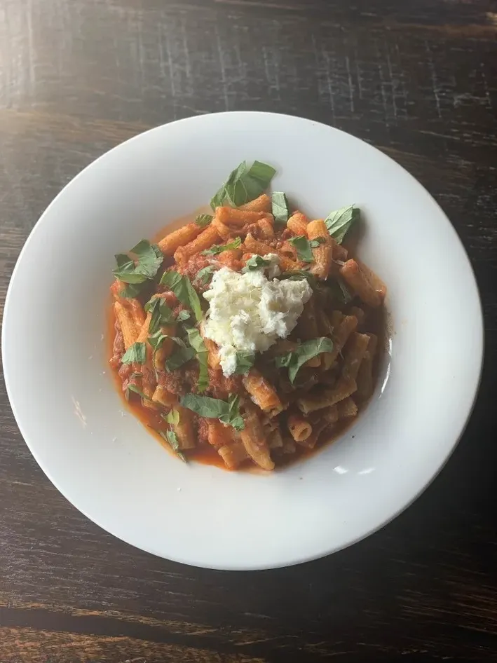 Rigatoni Bolognese image