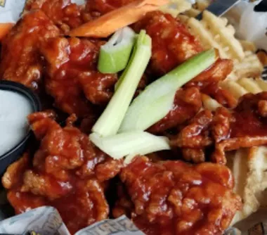 Six Boneless Wings image