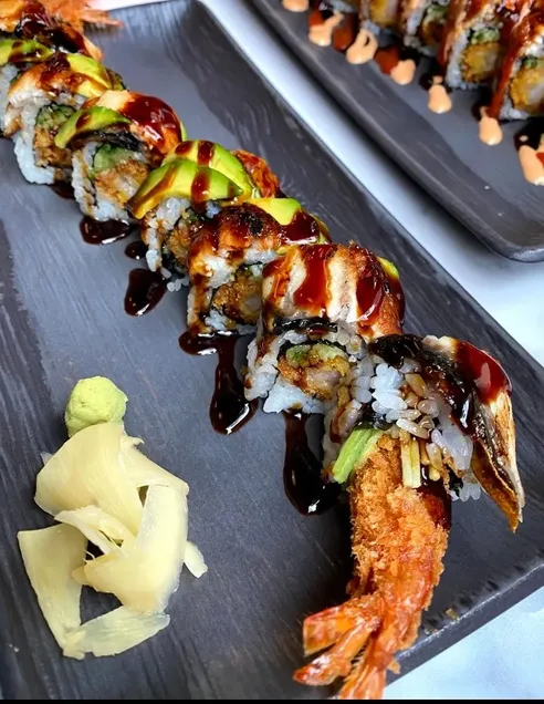 Dragon Roll image