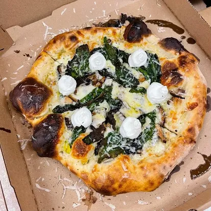 #1 White Pizza image
