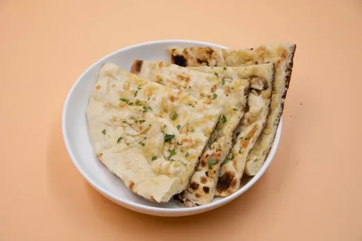 Garlic Naan image