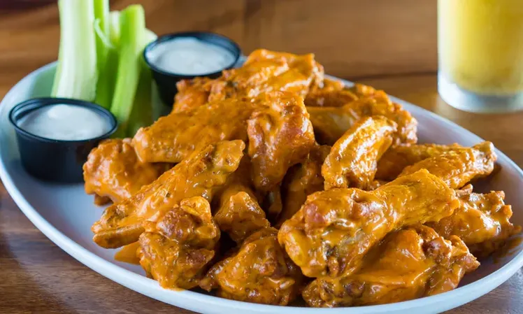 12 Wings image