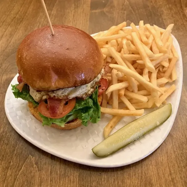Dean's Burger image