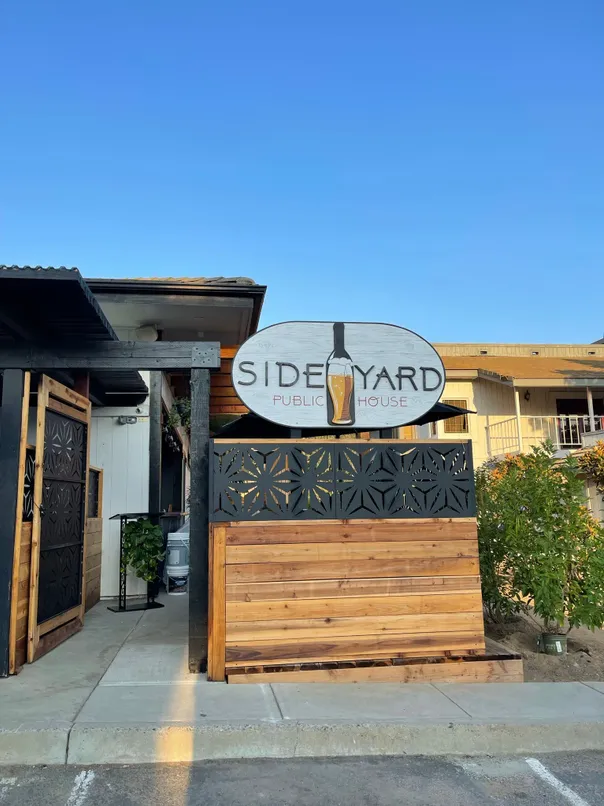 Side Yard Public House 10326 Meadow Glen Way E PIZZA PORT SECRET SWAMIS