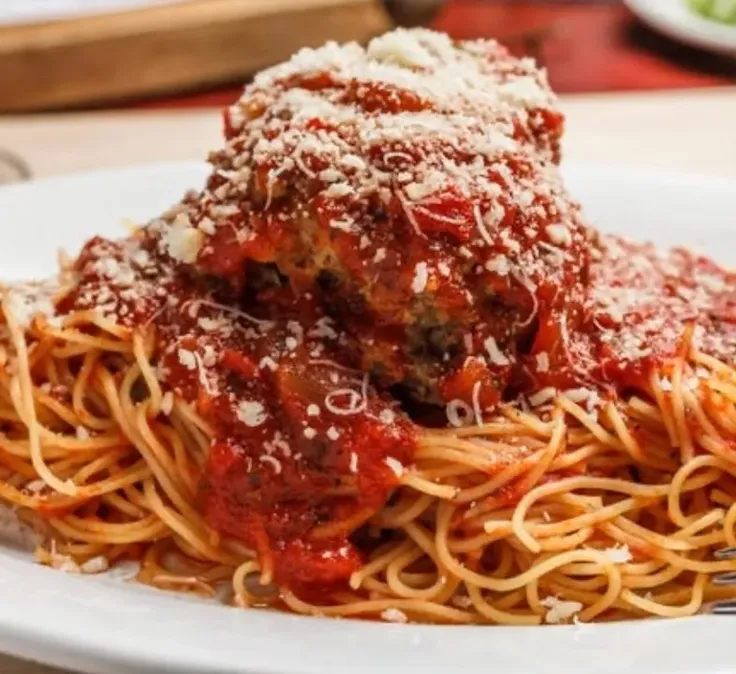 Spaghetti with Meatball image