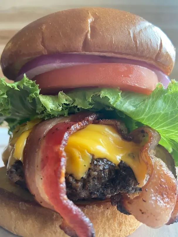 Bacon Cheeseburger image