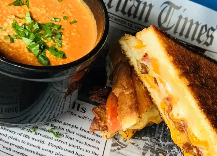 Tomato Basil Bisque image