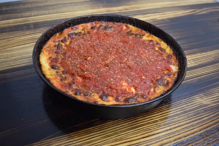 Pequod's Pizza image