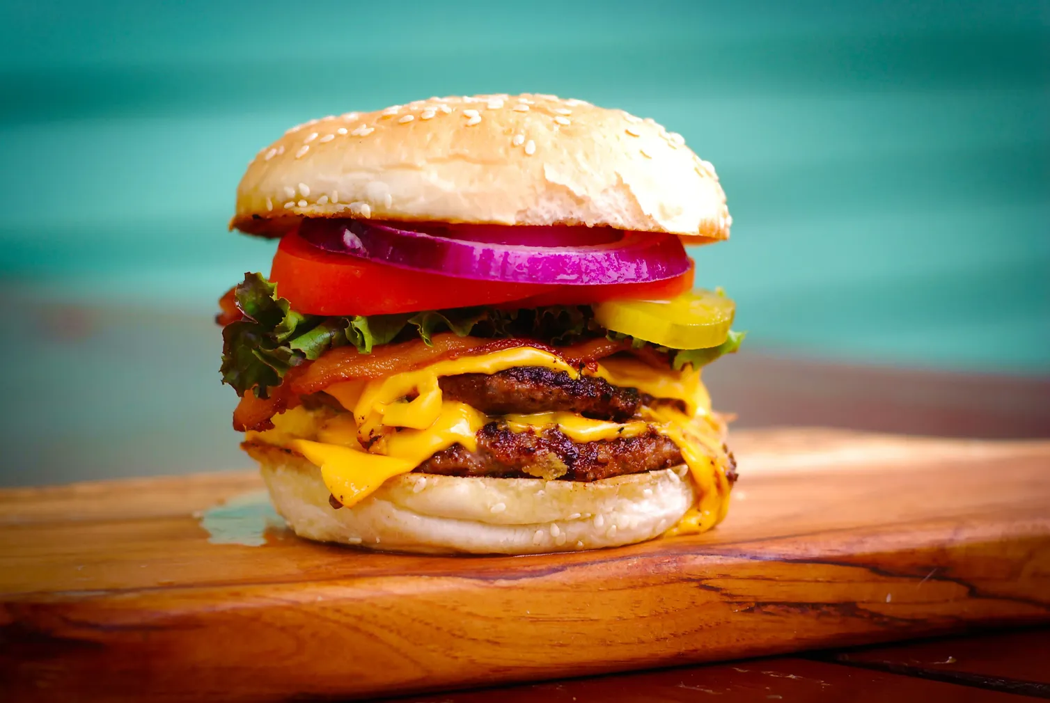 R&L Burger image