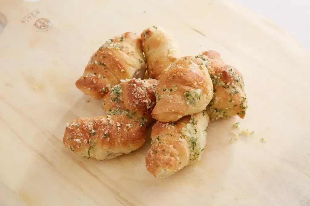 Garlic Knots image