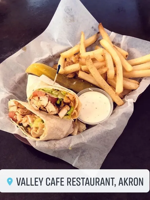 Buffalo Chicken Wrap image