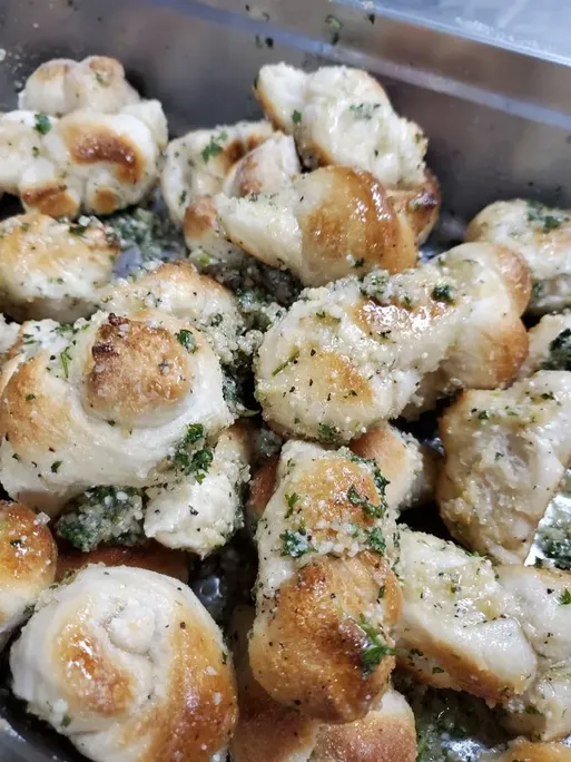 GARLIC KNOTS image
