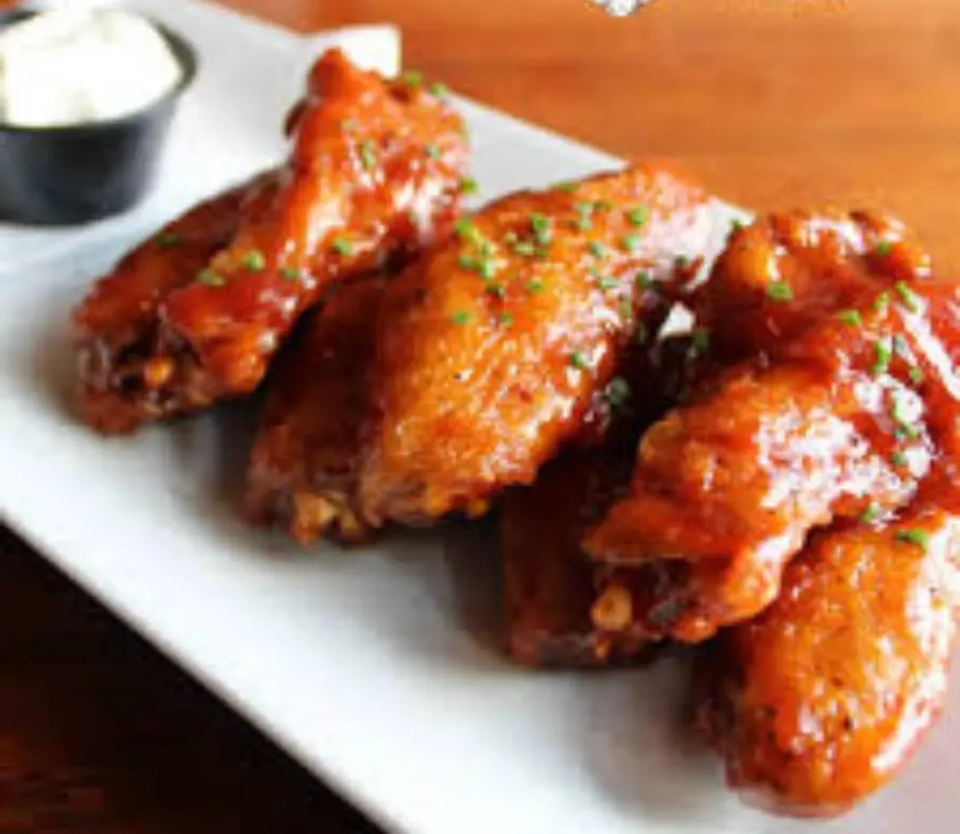 Jumbo Chicken Wings (7 Piece) image