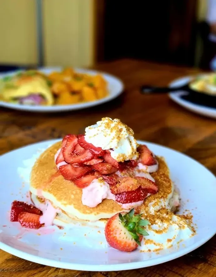 Strawberry Cheesecake Pancakes image