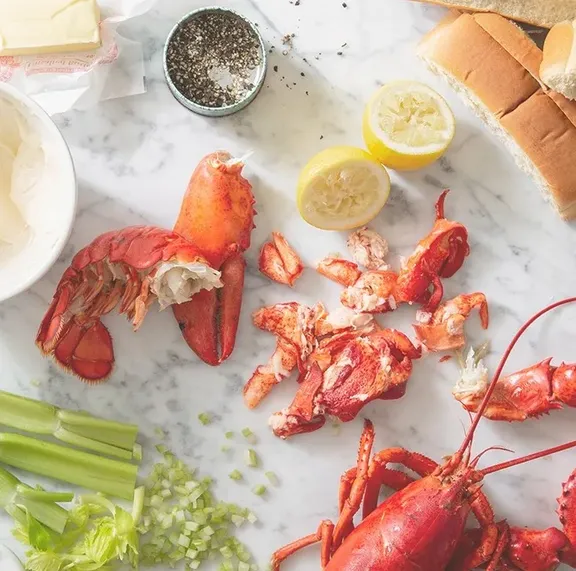 Mason's Famous Lobster Rolls Scottsdale Quarter Toast