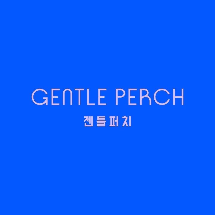 Gentle Perch image