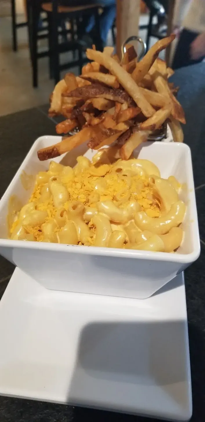Kids Mac And Cheese image