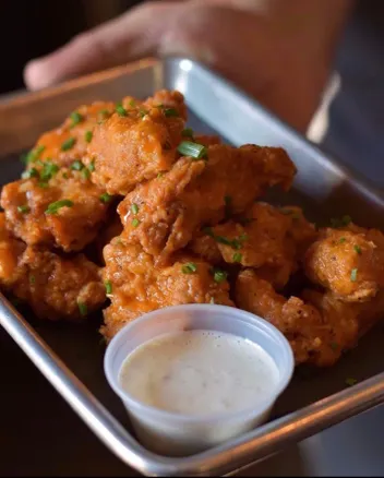 Boneless Wings image