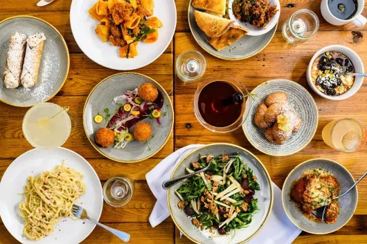 Amis Trattoria Westport image