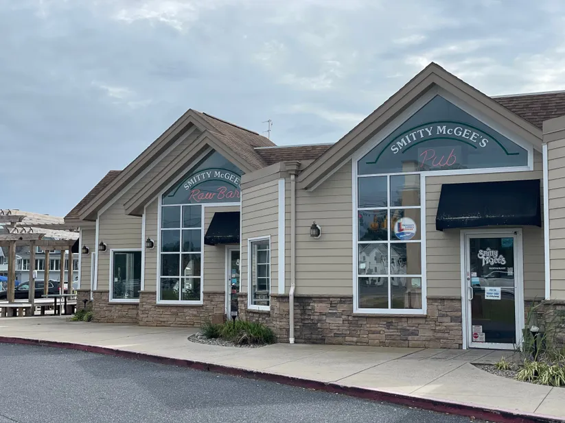 Smitty McGee’s Raw Bar & Restaurant image