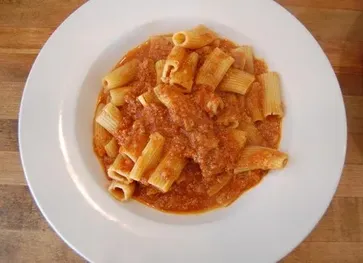 Rigatoni Beef Ragu image