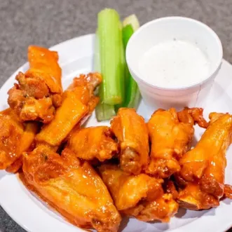1 LB Traditional Wings image