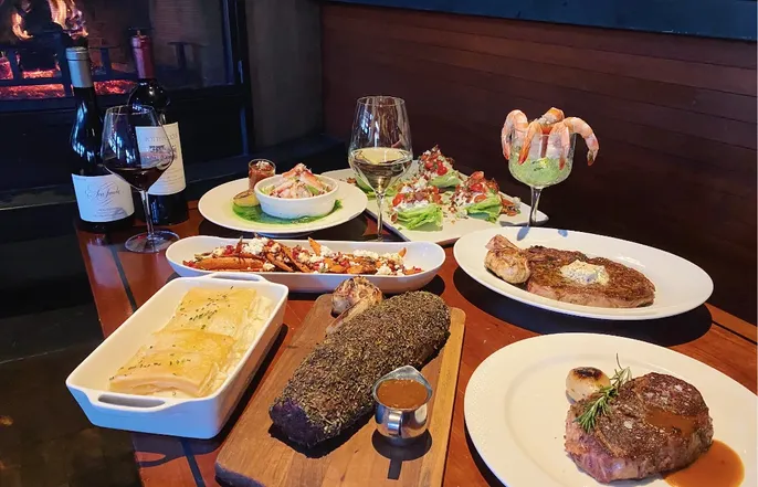 Whole Tenderloin of Filet Mignon Holiday Meal image