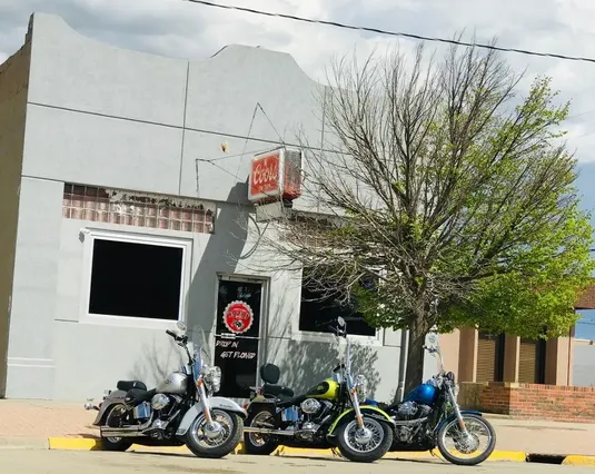 Iron Horse Tavern image