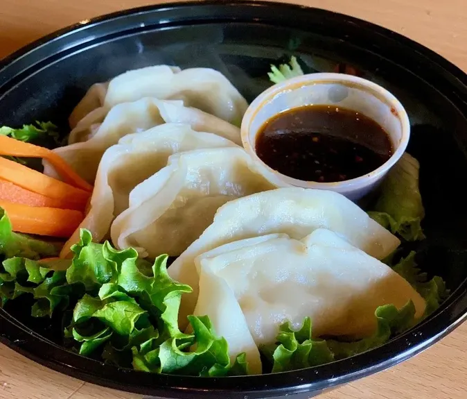 Steamed Dumplings (6) image