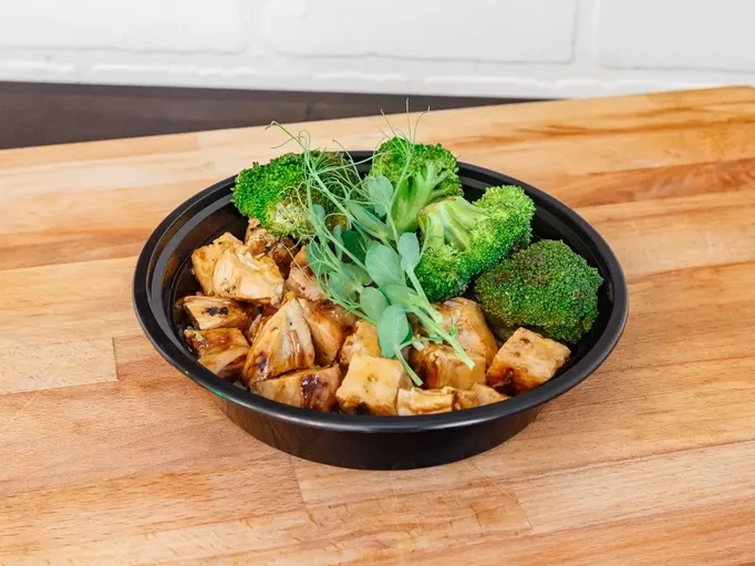 Munch Chicken Bowl image