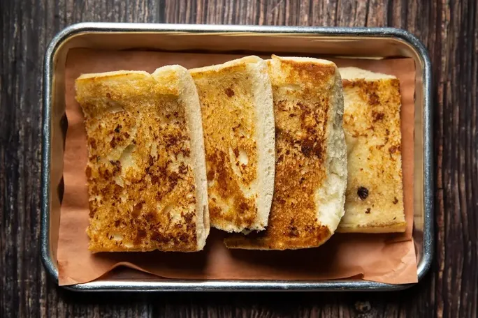 Loaf Garlic Bread image
