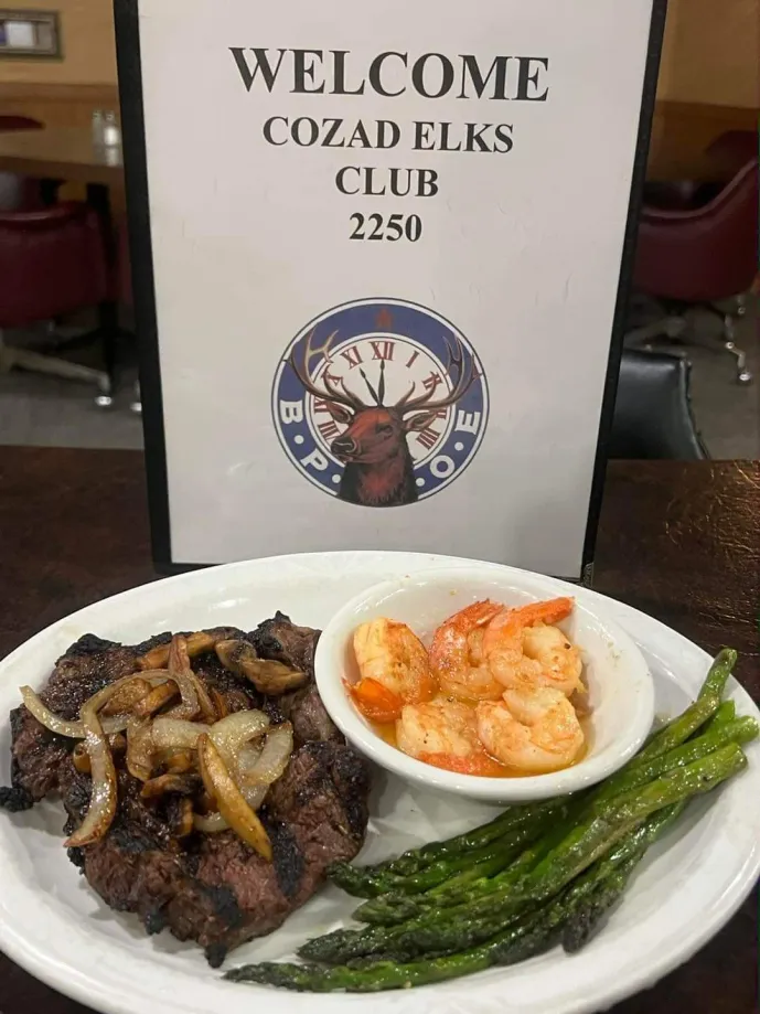 Cozad Elks Lodge 2250 820 J Street, Cozad, NE 69130 Grahm Chicken